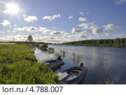 Северный Урал. Утро на реке Сосьве (2013 год). Редакционное фото, фотограф Гирев Николай Михайлович / Фотобанк Лори