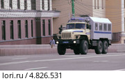 Автозаки на дороге (2013 год). Редакционное видео, видеограф Данил Руденко / Фотобанк Лори