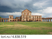 Дворцовый комплекс Сапег, Ружаны, Беларусь (2013 год). Редакционное фото, фотограф Марина Шатерова / Фотобанк Лори