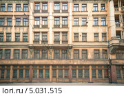 Фасад старого дома. Бульвар Бривибас. Рига (2013 год). Стоковое фото, фотограф Борис Сунцов / Фотобанк Лори
