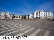 Площадь Ленина в городе Саров Нижегородской области (2013 год). Редакционное фото, фотограф Igor Lijashkov / Фотобанк Лори