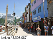 Фавела Rocinha. Рио-де-Жанейро. Бразилия (2010 год). Редакционное фото, фотограф Elena Odareeva / Фотобанк Лори