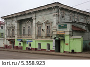 Молодежный Парламент города Ельца, улица Карла Маркса, 17 (2013 год). Редакционное фото, фотограф Алексей Гусев / Фотобанк Лори