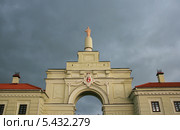 Дворцовый комплекс Сапег, Ружаны, Беларусь (2013 год). Стоковое фото, фотограф Марина Шатерова / Фотобанк Лори