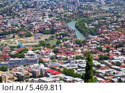 Вид с высоты птичьего полета на Тбилиси. Грузия (2013 год). Стоковое фото, фотограф Евгений Ткачёв / Фотобанк Лори