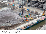 Котлован для забивки свай для жилого дома (2014 год). Редакционное фото, фотограф Кекяляйнен Андрей / Фотобанк Лори
