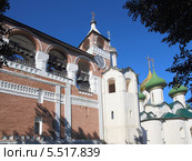 Звонница в Спасо-Ефимиевском монастыре, Суздаль Россия (2013 год). Редакционное фото, фотограф Михаил Коханчиков / Фотобанк Лори