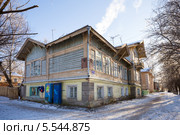 Город Бежецк. Дом В.А. Андреева, почетного гражданина г. Бежецка, купца 1 гильдии, отца В.В. Андреева (2014 год). Стоковое фото, фотограф Сергей Лаврентьев / Фотобанк Лори