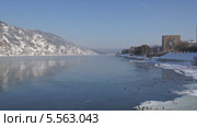Город Дивногорск. Вид на реку Енисей зимой (2014 год). Стоковое видео, видеограф Konstantin Kartashov / Фотобанк Лори