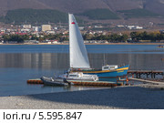 Подготовка яхты к выходу в море (2013 год). Редакционное фото, фотограф Алексей Шматков / Фотобанк Лори