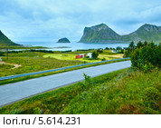 Пляж Haukland. Норвегия, Лофотенские острова. Стоковое фото, фотограф Юрий Брыкайло / Фотобанк Лори