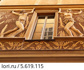 Фрагмент дома Адама и Евы в Ницце, Франция (2012 год). Стоковое фото, фотограф Корнилова Светлана / Фотобанк Лори