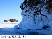 Озеро Байкал в солнечный зимний день. Стоковое фото, фотограф Сергей Белов / Фотобанк Лори