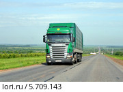 Грузовик Scania R420 (2008 год). Редакционное фото, фотограф Art Konovalov / Фотобанк Лори