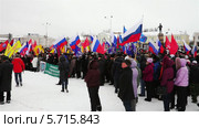 Русские люди поддерживают Крым в Петрозаводске на 16 марта 2014. Редакционное видео, видеограф Павел С. / Фотобанк Лори