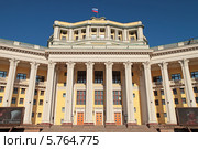 Парадный вход в Центральный Академический Театр Российской Армии. Москва (2014 год). Редакционное фото, фотограф Сергей Соболев / Фотобанк Лори