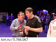 Балашиха, люди у ринга на боксёрском турнире В.П. Агеева 2014. Редакционное фото, фотограф Дмитрий Неумоин / Фотобанк Лори