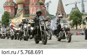 Открытие мотосезона на Васильевском Спуске в 2013 году. Редакционное видео, видеограф Овсеенко Надежда / Фотобанк Лори