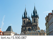 Тынский храм (Храм Девы Марии перед Тыном). (Kostel Panny Marie pred Tynem - Tynsky chram). Прага. Чехия (2014 год). Стоковое фото, фотограф E. O. / Фотобанк Лори