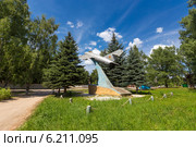 Городское поселение "Посёлок Воротынск". Самолёт-памятник МиГ-17 (2014 год). Редакционное фото, фотограф Сергей Лаврентьев / Фотобанк Лори