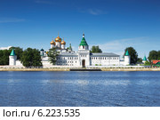 Ипатьевский монастырь. Кострома (2014 год). Редакционное фото, фотограф Наталья Волкова / Фотобанк Лори