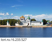 Ипатьевский монастырь. Кострома (2014 год). Редакционное фото, фотограф Наталья Волкова / Фотобанк Лори
