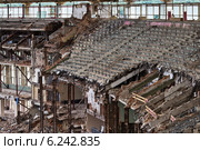 Руины от трибун. Реконструкция стадиона Лужники в Москве. (2014 год). Редакционное фото, фотограф Sashenkov89 / Фотобанк Лори