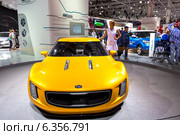 Kia GT4 Stinger Concept. Московский международный автомобильный салон 2014. Редакционное фото, фотограф Сергей Лаврентьев / Фотобанк Лори