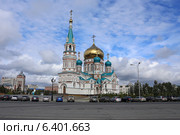 Православный кафедральный Свято-Успенский собор, Омск, Тарская ул., 7 (2014 год). Редакционное фото, фотограф Алексей Гусев / Фотобанк Лори
