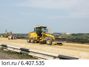 Строительство автомобильной дороги (2013 год). Редакционное фото, фотограф Александр Антонников / Фотобанк Лори