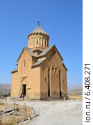 Церковь Сурб Аствацацин в селе Арени в Армении, 1321 год (2014 год). Редакционное фото, фотограф Овчинникова Ирина / Фотобанк Лори