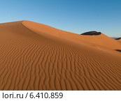 Erg Chegaga Dunes in Sahara Desert, Souss-Massa-Draa, Morocco. Стоковое фото, агентство Ingram Publishing / Фотобанк Лори