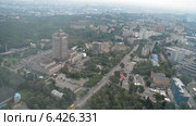 Киев, вид с высоты птичьего полета на телецентр "Карандаш" (2014 год). Стоковое видео, видеограф FMRU / Фотобанк Лори