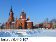 Христианский собор с пристроями (2013 год). Стоковое фото, фотограф Анатолий Матвейчук / Фотобанк Лори