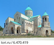 Храм Баграта в Кутаиси, Грузия (2014 год). Стоковое фото, фотограф Михаил Марковский / Фотобанк Лори