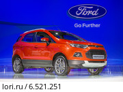 Ford EcoSport на Московском международном автосалоне 2014 года. Редакционное фото, фотограф Алексей Назаров / Фотобанк Лори