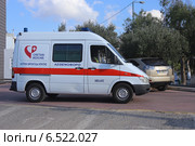 Автомобиль Скорой помощи, Греция (2014 год). Редакционное фото, фотограф Алексей Гусев / Фотобанк Лори