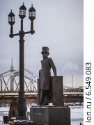 Тверь. Памятник А. С. Пушкину зимним вечером (2012 год). Редакционное фото, фотограф Ольга Денисова / Фотобанк Лори