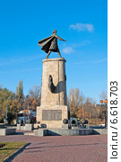 Памятник Петру I. Липецк (2014 год). Редакционное фото, фотограф Румянцева Наталия / Фотобанк Лори