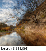 Каньон реки Лавы в Ленинградской области осенью. Стоковое фото, фотограф Алексей Марголин / Фотобанк Лори