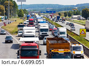 traffic jam on highway. Стоковое фото, фотограф Erwin Wodicka / Фотобанк Лори