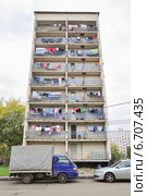 Общежитие гастарбайтеров (2014 год). Редакционное фото, фотограф Алёшина Оксана / Фотобанк Лори