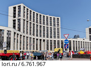 Выставка ретроавтобусов к 90-летнему юбилею московского автобуса. Проспект Академика Сахарова, Москва (2014 год). Редакционное фото, фотограф Илюхина Наталья / Фотобанк Лори