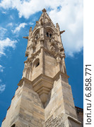 Готическая церковь Ордена Святой Клары (1302 год). Братислава. Словакия (2014 год). Стоковое фото, фотограф Олег Тыщенко / Фотобанк Лори
