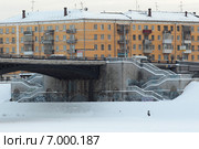 Тверь, набережная Степана Разина и Нововолжский мост (2015 год). Редакционное фото, фотограф Дмитрий Неумоин / Фотобанк Лори