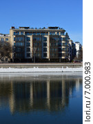 Жилой комплекс Course House, Курсовой переулок, 13. Москва (2015 год). Стоковое фото, фотограф lana1501 / Фотобанк Лори