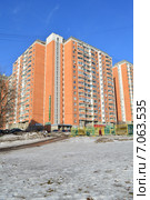 Улица Грекова, дом 5. Москва (2015 год). Редакционное фото, фотограф lana1501 / Фотобанк Лори