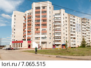 Жилой дом по адресу: улица Московская. Город Киров (2012 год). Редакционное фото, фотограф Ольга Визави / Фотобанк Лори