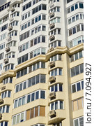 Жилой комплекс «Солнце». Ельнинская улица, 28. Москва (2015 год). Редакционное фото, фотограф lana1501 / Фотобанк Лори