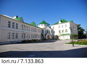 Старо-Голутвин монастырь Коломна резиденция патриарха. Стоковое фото, фотограф николай / Фотобанк Лори